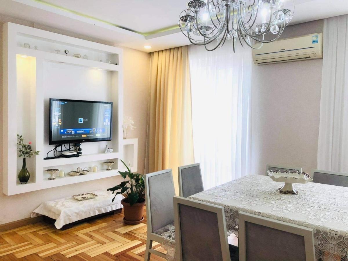 Apartment Near The Sea Batumi Zewnętrze zdjęcie